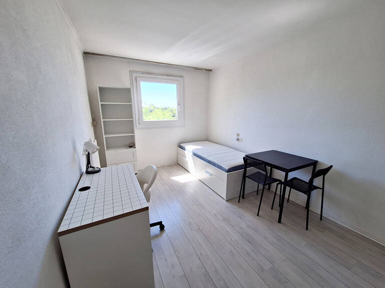 Appartement Noisy Le Grand 1 pièce(s) 19 m2 — photo 1