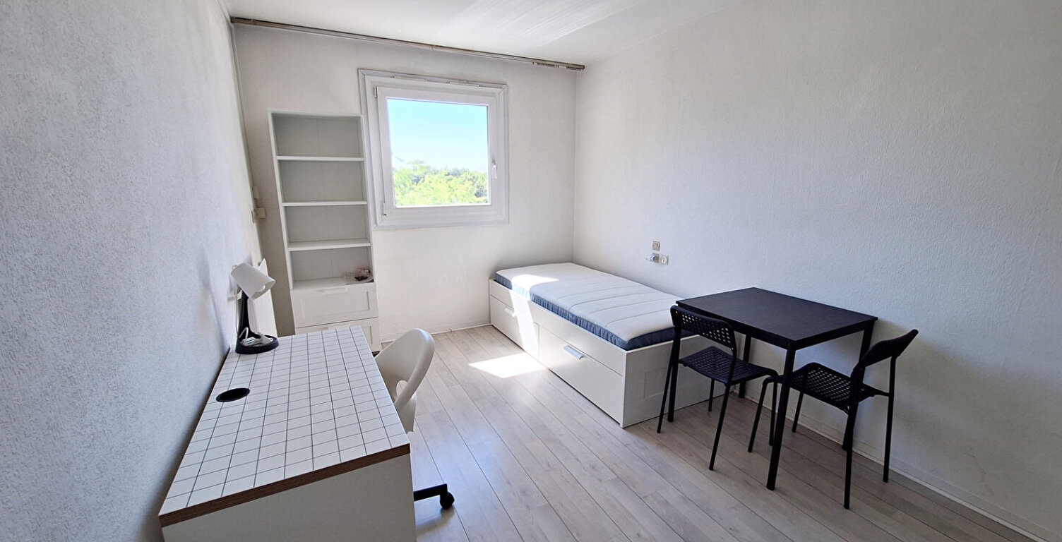 Appartement Noisy Le Grand 1 pièce(s) 19 m2 — photo 1