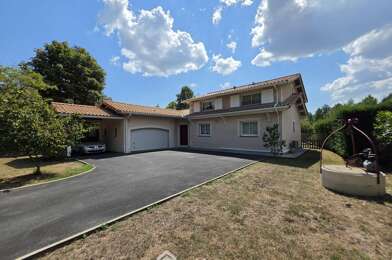 Maison 5 pièces 450000 €
