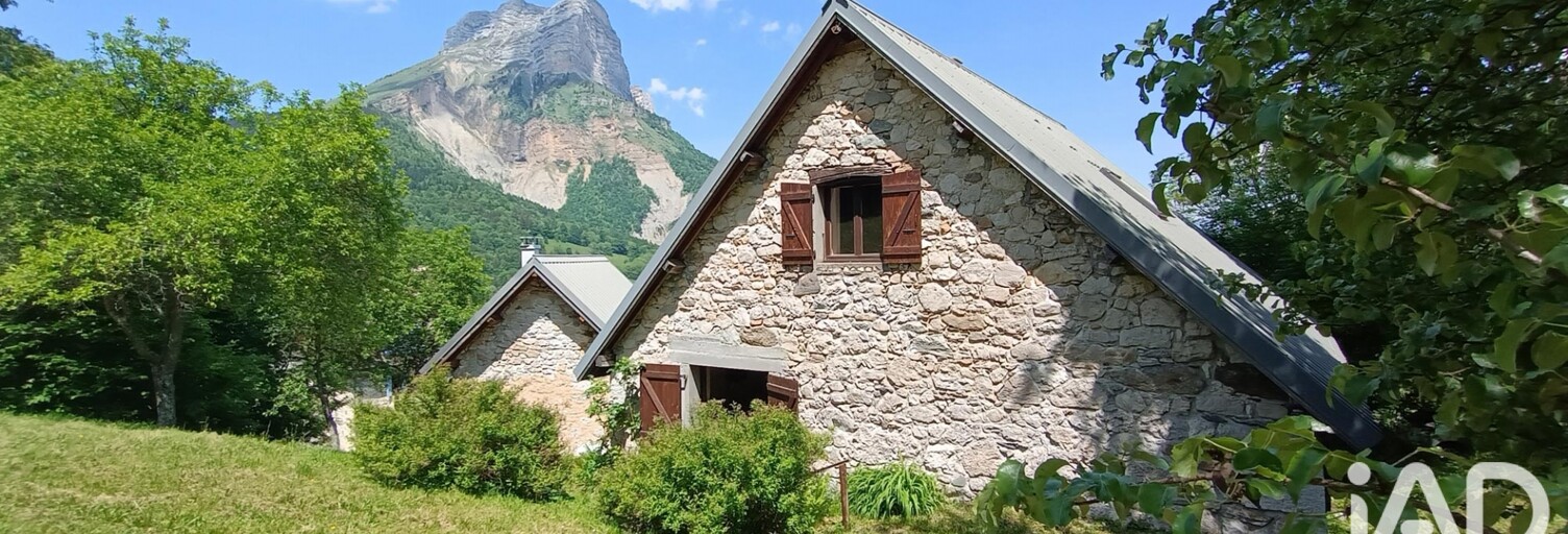 Maison 5 Pièces 131 m² à vendre à Plateau-des-Petites-Roches (38660)