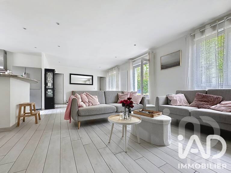 Vente Maison/villa 8 pièces — photo 1