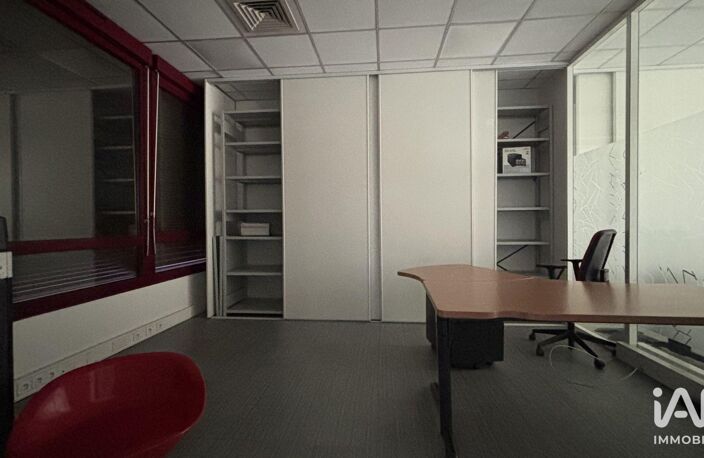 Location Bureaux 150 m&sup2; — photo 3
