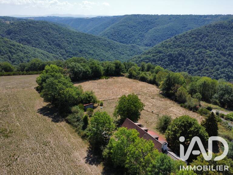 Vente Maison/villa 8 pièces — photo 1