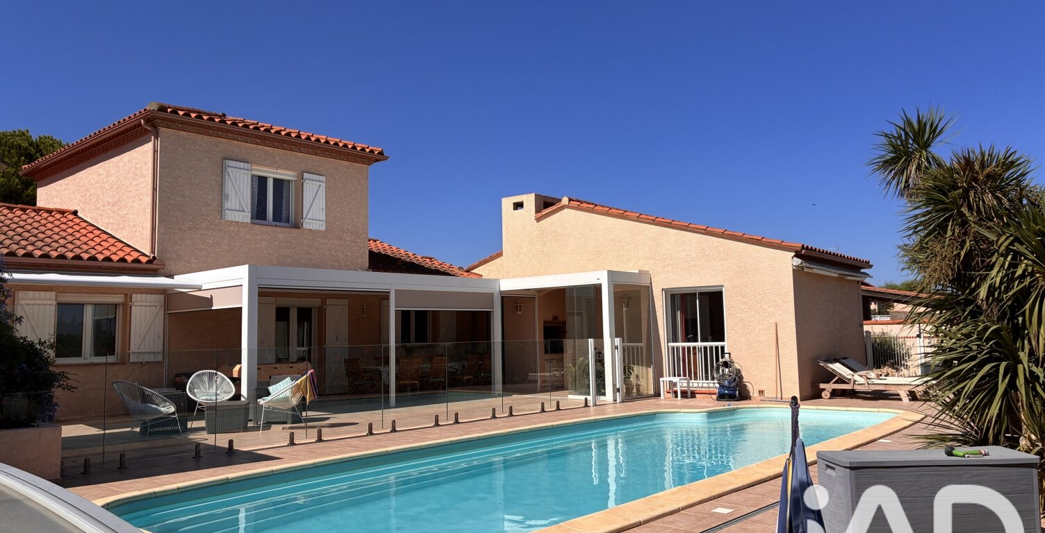 Vente Maison/villa 8 pièces — photo 1