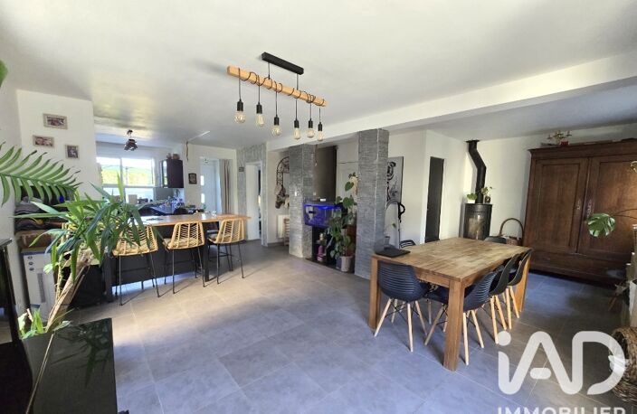 Vente Maison/villa 4 pièces — photo 2