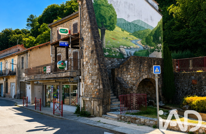Vente Boutique/Local commercial 180 m&sup2; — photo 3