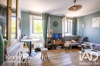 Appartement 3 pièces 790 €