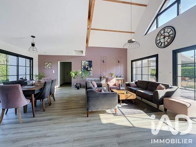 Vente Maison/villa 6 pièces — photo du bien