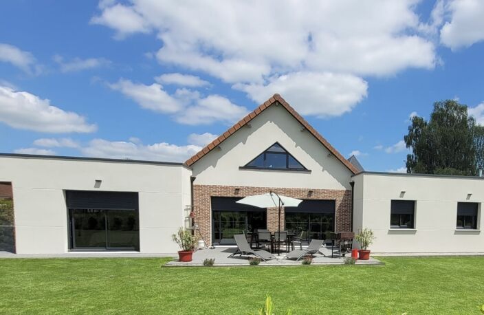 Vente Maison/villa 6 pièces — photo 2