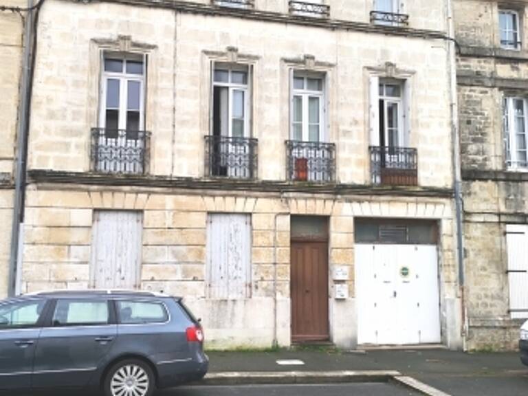 Vente Immeuble 180 m&sup2; — photo 1