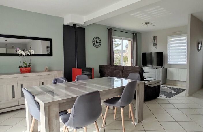 Vente Maison/villa 6 pièces — photo 2