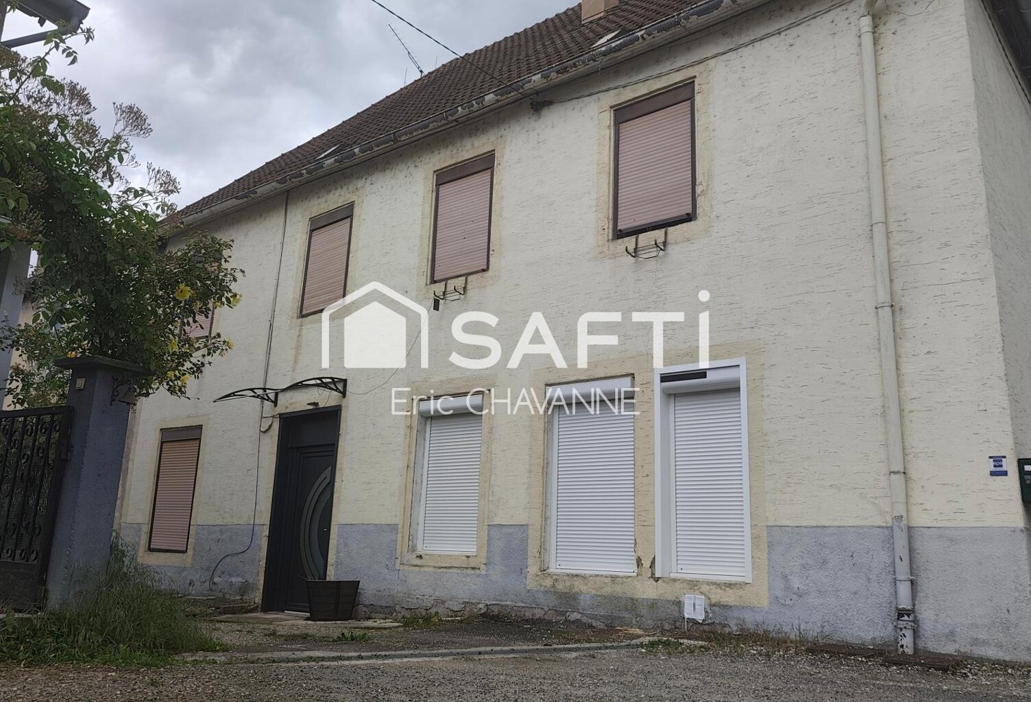 Deux appartements et garage, belle rentabilité — photo 1