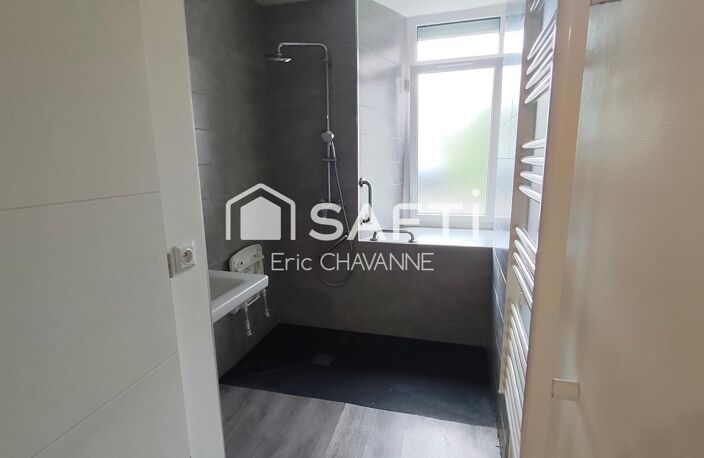 Deux appartements et garage, belle rentabilité — photo 4