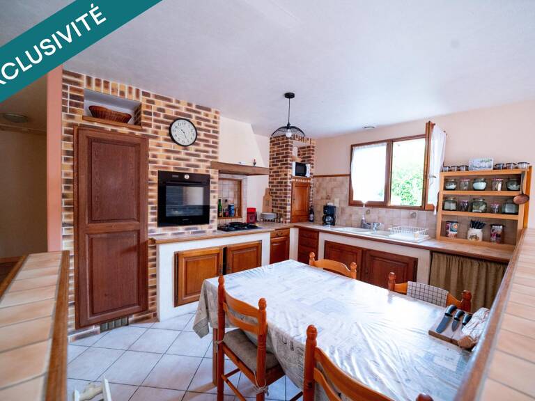 Maison de 90m² avec 3 chambres, jardin et garage — photo 1