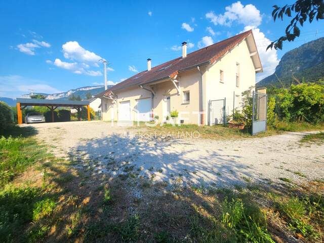 127 m² habitable, 3 CH  Terrain clos de 680 m² — photo du bien
