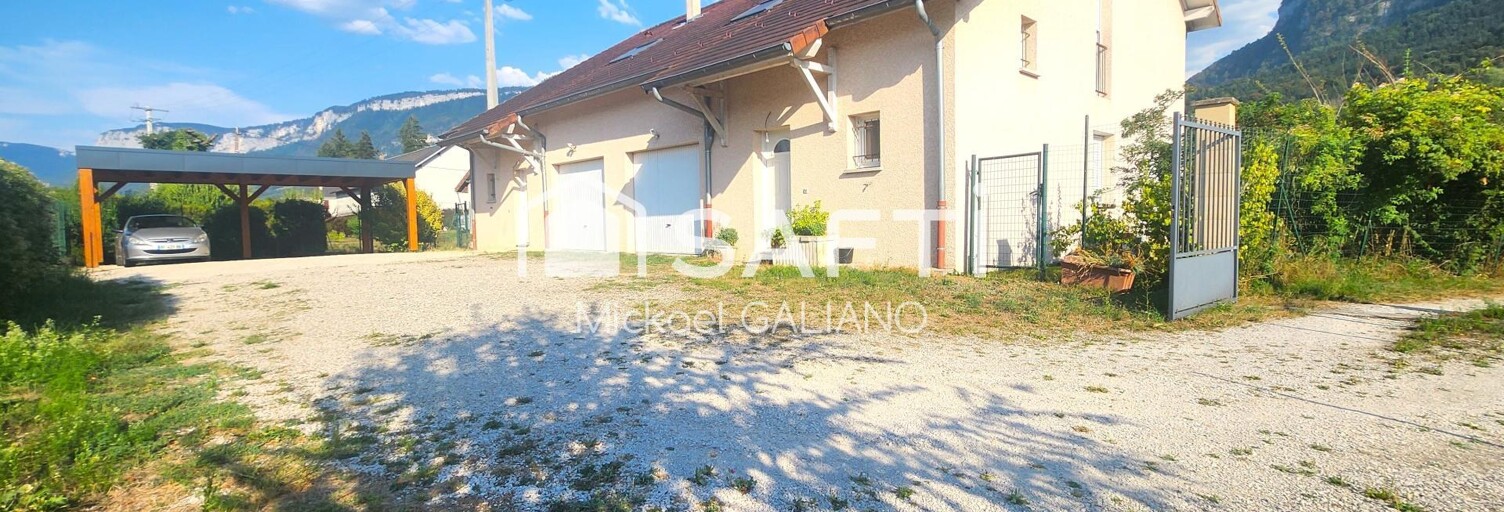 Maison 5 Pièces 127 m² à vendre à Saint-Laurent-du-Pont (38380)