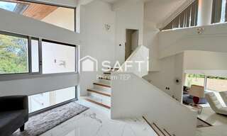 Maison 8 Pièces 286 m² à vendre à Mazerolles (40090)