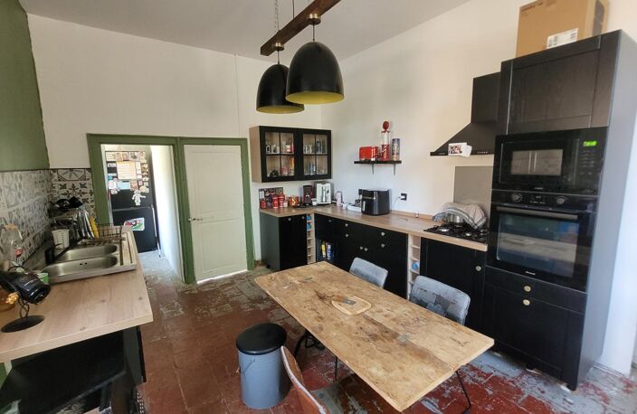 Ancien presbytère rénové de 212m2, 6 chambres, 1400m2 terrain clos — photo 4