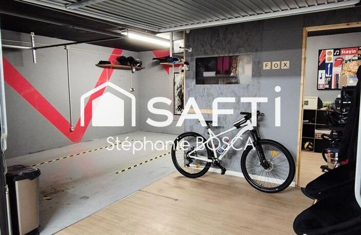 DOUBLE GARAGE DE 31 m²  SECTEUR ROCADE — photo 3