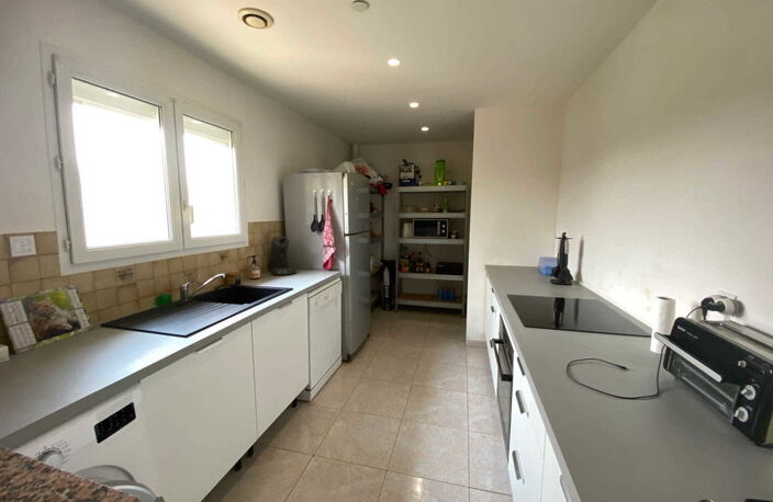 Maison T4 de plain-pied avec jardin clos  92 m² sur terrain — photo 4