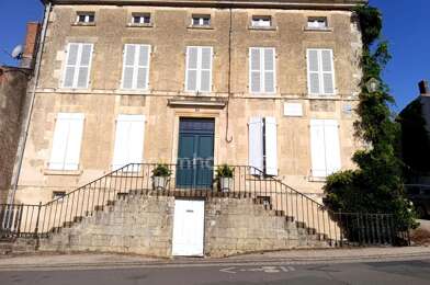 Maison 9 pièces 550670 €