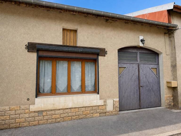 BELLE MAISON DE VILLAGE, 4 CHAMBRES, TERRASSE, JARDINET ET GRANGE — photo 1