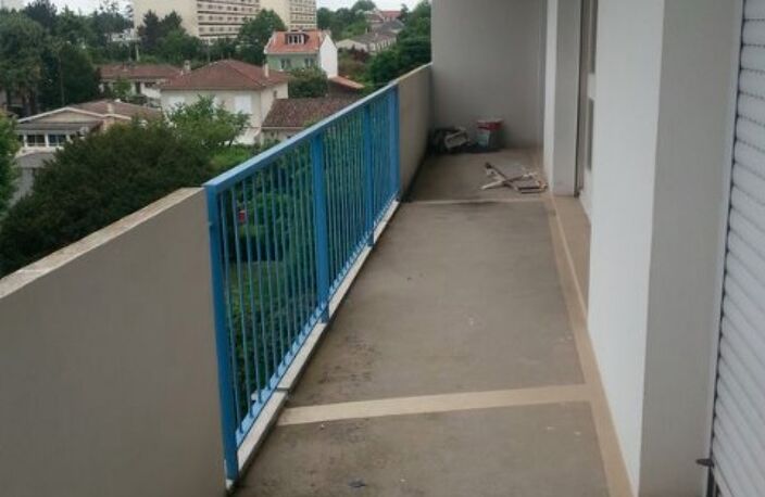 T4 — photo 3