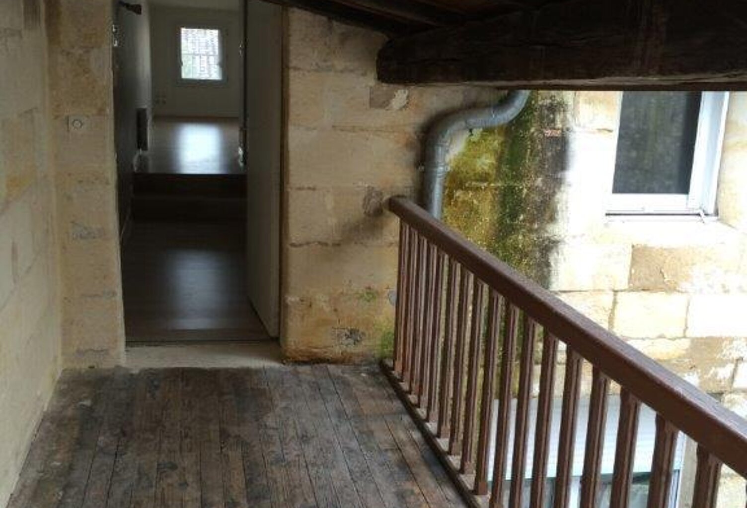 T2 — photo 1