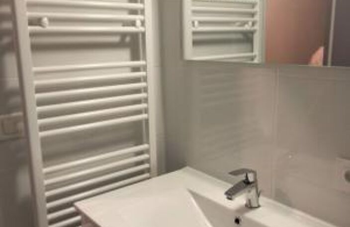 T1 — photo 5