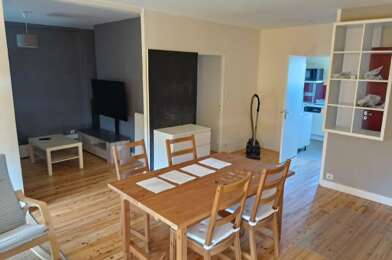 Appartement 4 pièces 1100 €