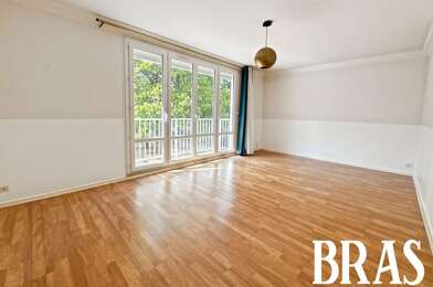 Appartement 4 pièces 185000 €