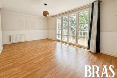 Appartement 4 pièces 185000 €