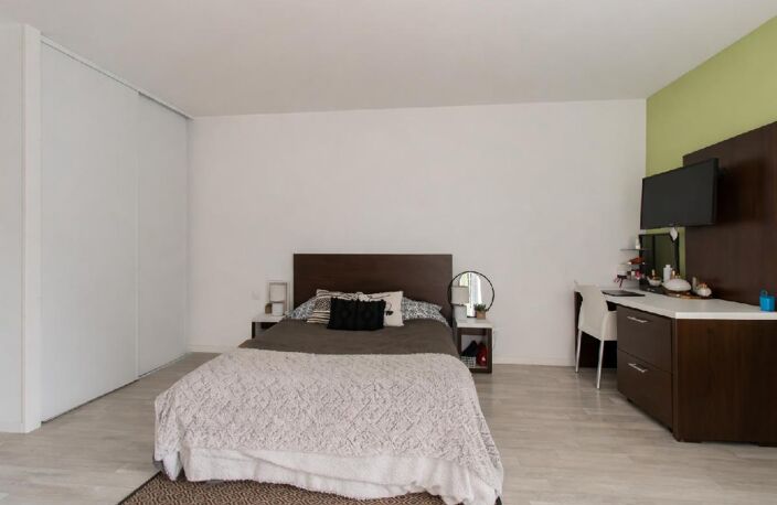Grand studio PMR avec parking - idéal investisseur — photo 5