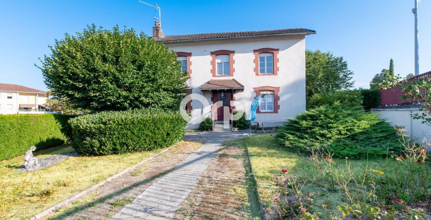 CHARMANTE MAISON DE VILLE, idéalement située au cœur de Couzeix — photo 1