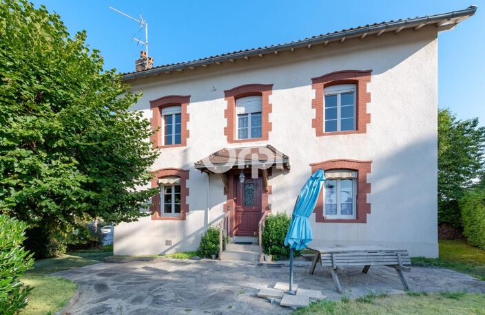 CHARMANTE MAISON DE VILLE, idéalement située au cœur de Couzeix — photo 2