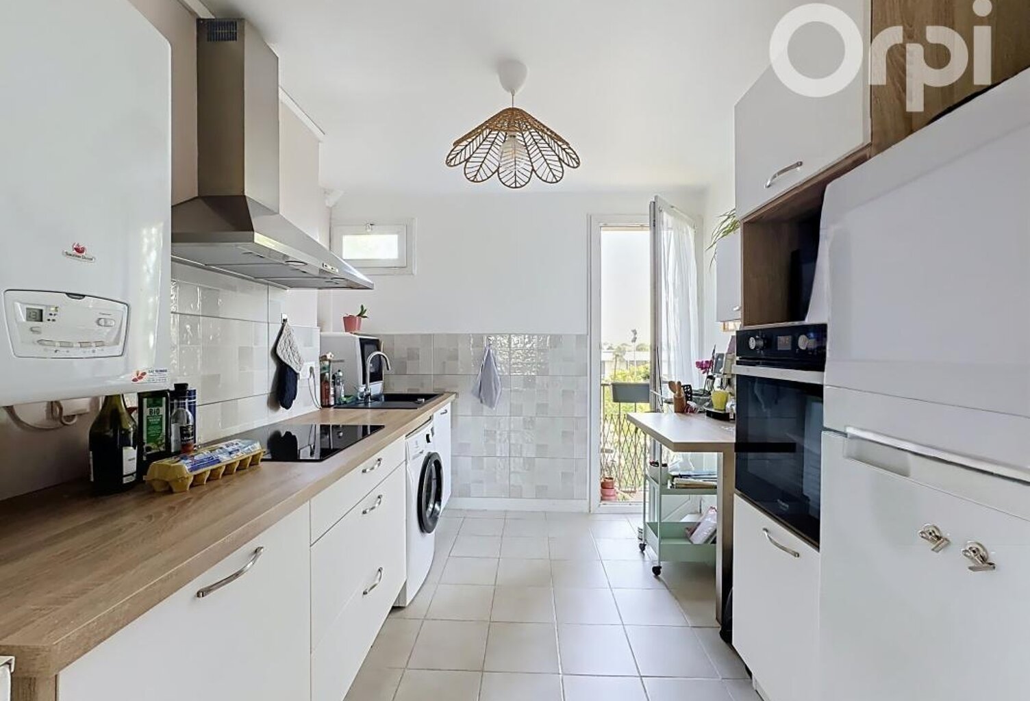 CLERMONT- FERRAND, Appartement de 57m², 2 chambres, garage et 2 caves — photo 1