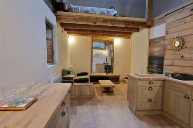 Appartement 2 pièces 700 €