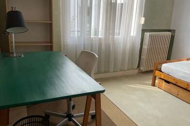Appartement 1 pièces 400 €