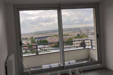 Appartement 3 pièces 1370 €