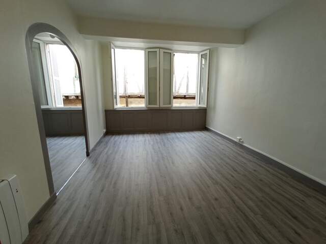 Studio de 30m2 à louer sur Saint-Jean-d'Angély — photo du bien