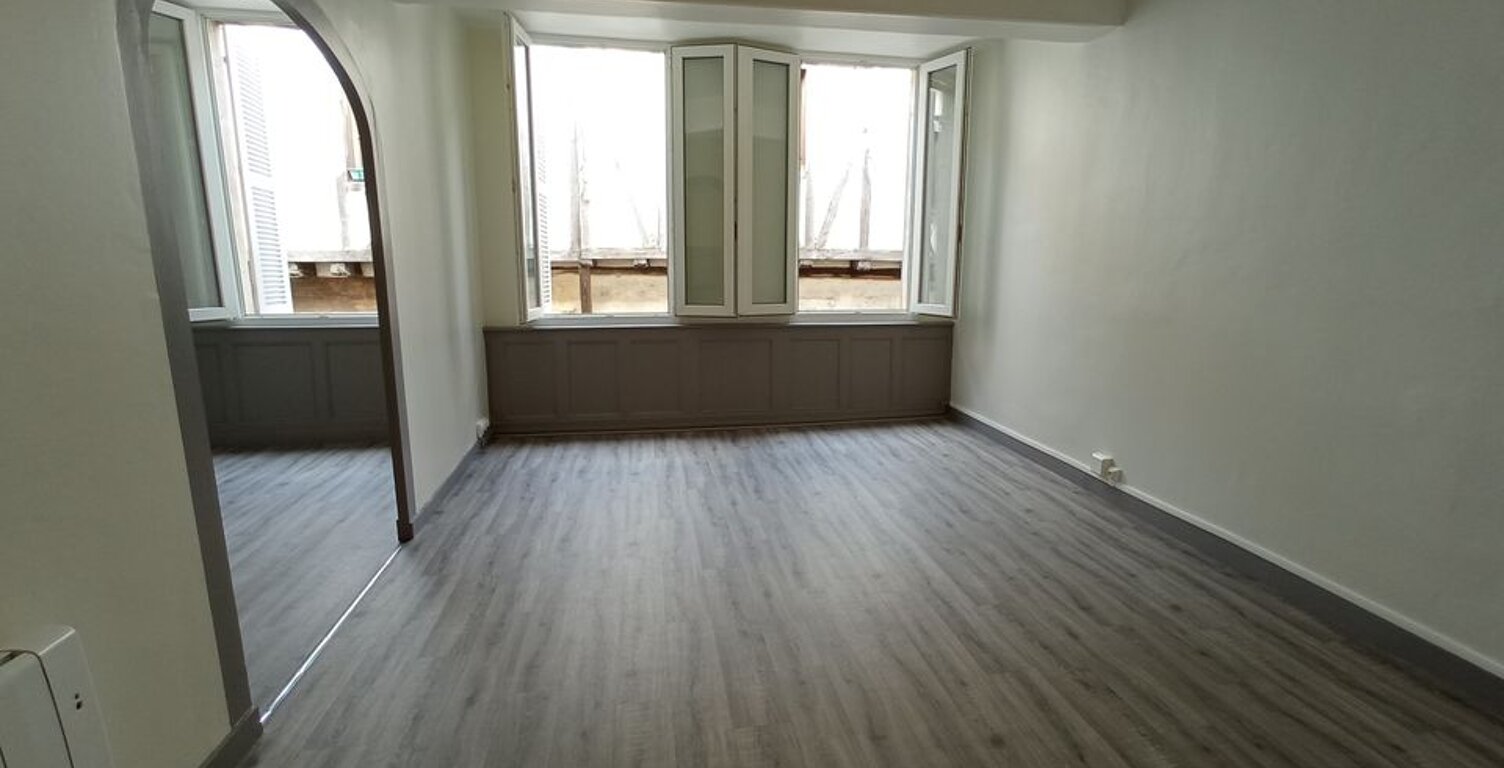 Studio de 30m2 à louer sur Saint-Jean-d'Angély — photo 1