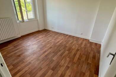 Appartement 5 pièces 691 €