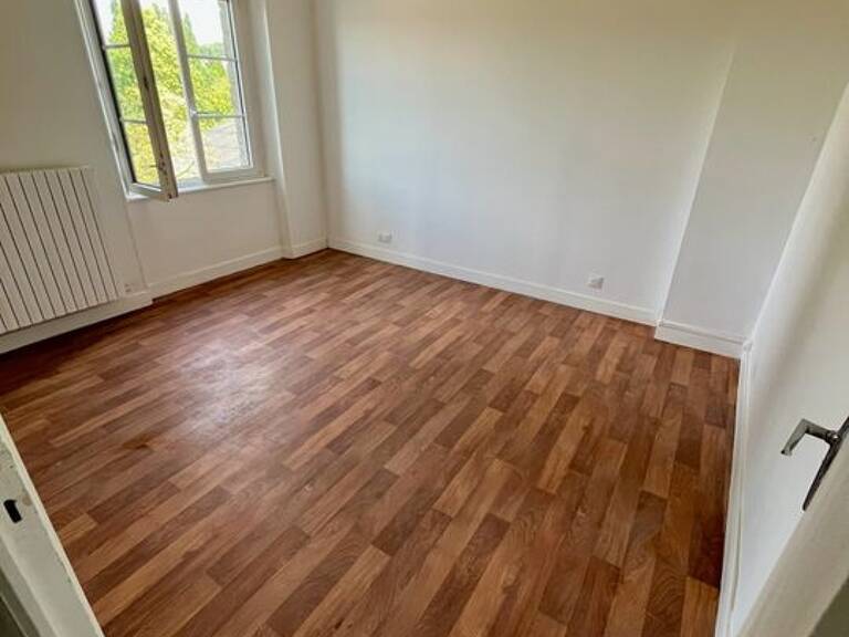 Appartement de 108m2 à louer sur Domfront en Poiraie — photo 1