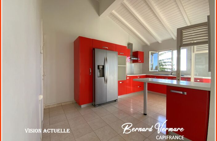 Maison vue mer et les Saintes - 7 pièces - 4 chambres - 130 m² sur terrain 1000m² — photo 4