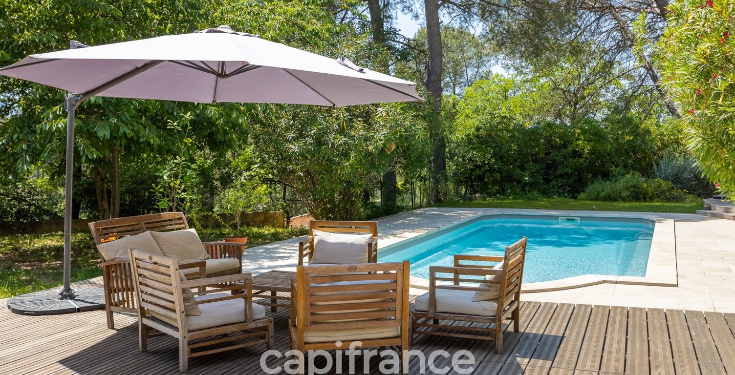 Maison à vendre 7 pièces avec T2 indépendant avec jardin — photo 1