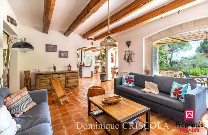 CAMPS LA SOURCE - Maison de charme avec piscine et dépendances en plein coeur de la Provence Verte — photo 4