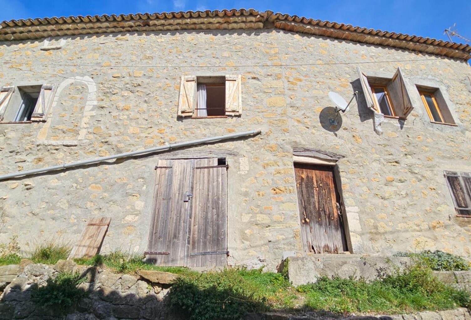 Maison de hameau avec deux appartements +  terrain, à Bargème — photo 1