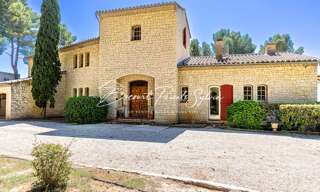 Maison 8 Pièces 263 m² à vendre à Beaumes-de-Venise (84190)