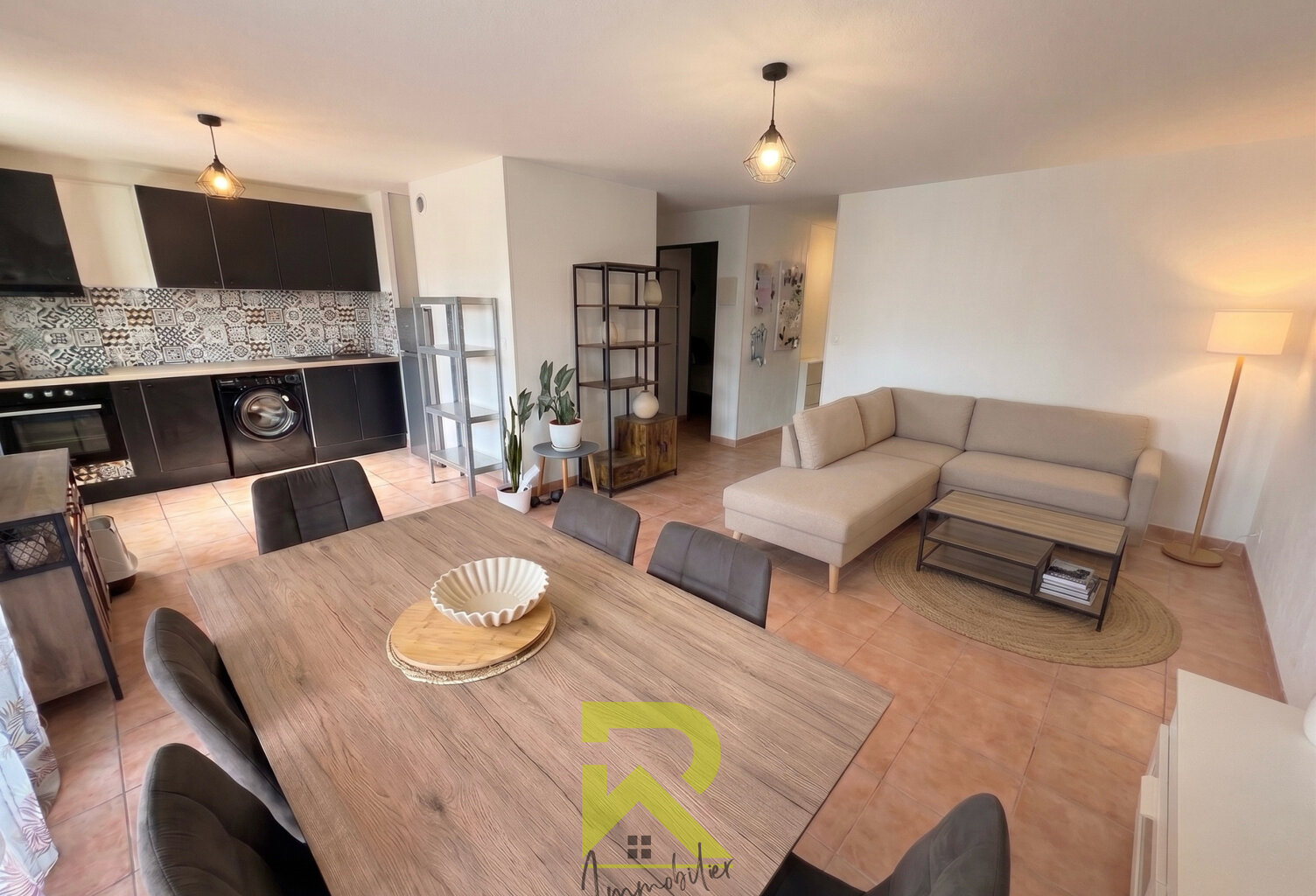 EXCLUSIVITE - AGDE, Appartement T3 en Rez-de-jardin avec pla — photo 1