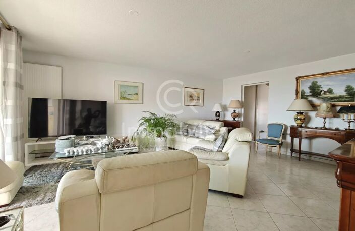 T4 83.63 m² VUE MER ETAGE ELEVE GRAND GARAGE — photo 5
